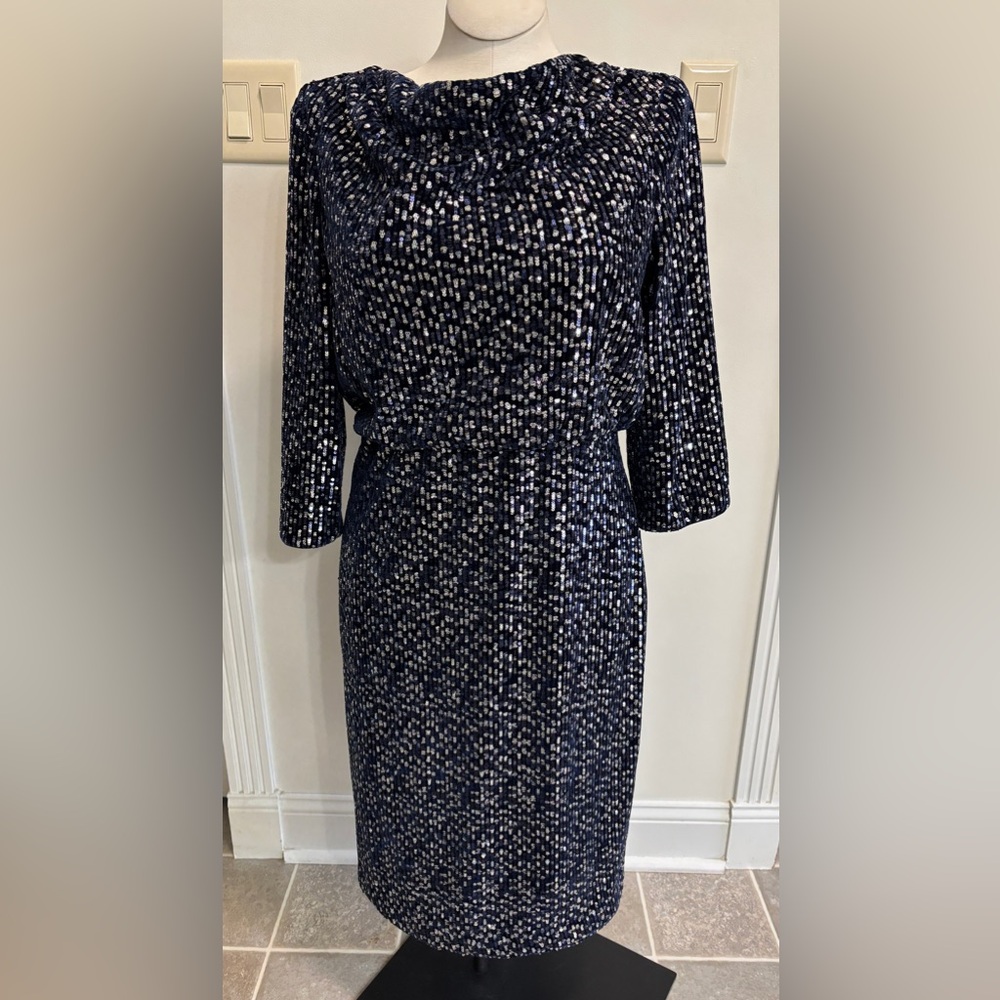 BADGLEY MISCHKA VELVET SEQUIN LONG SLEEVE DRAPE NECK MIDI NAVY DRESS SIZE 14